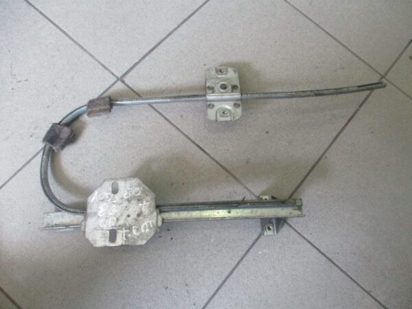 Elevador manual AUDI 80 GT 1986 4P TD