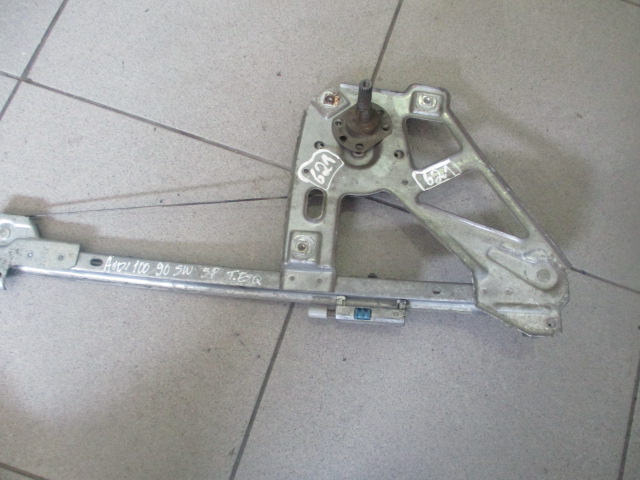 Elevador manual AUDI 100 SW 1990 5P TE