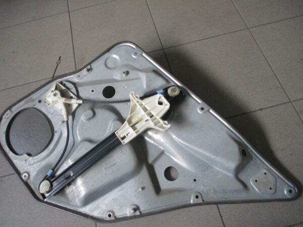 Elevador manual SEAT IBIZA 2008 5P TE