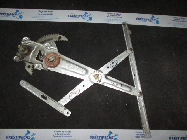 Elevador manual TOYOTA DYNA 1989 FD TOYOTA DYNA 150 1989 2.8D 85CV 2P BRANCO FDRT