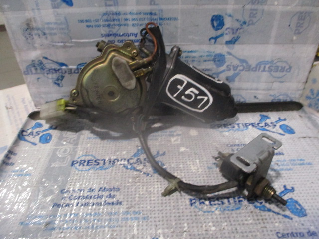 Motor limpa vidros tras NISSAN TERRANO 1 1994 2.7TD 100CV 5P VERDE MALA