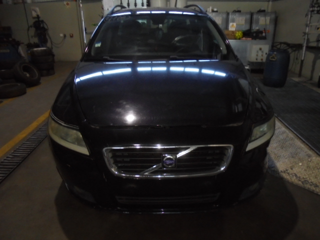 Carro VOLVO V50 2008 1.6D 110CV 5P PRETO DIESEL