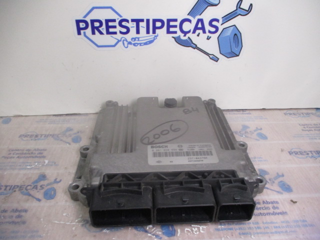 Centralina RENAULT CLIO 4 BREAK 2015 1.5DCI 90CV 5P PRETO BOSCH