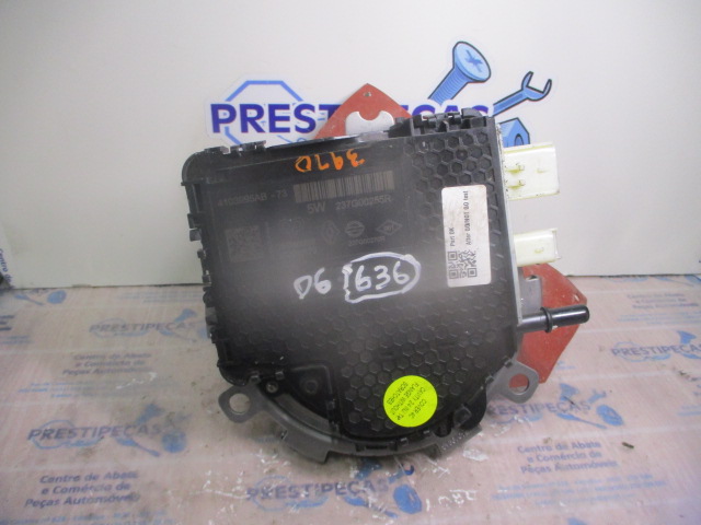 Bomba combustivel RENAULT MEGANE 4 2019 1.5DCI 115CV 5P BRANCO DIESEL ADBLUE DANIFICADO